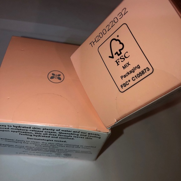 Honest Beauty Bundle - Picture 3 of 4